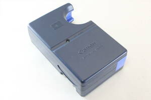 Canon キャノン BATTERY CHARGER CB-2LS 充電器 ジャンク A-33