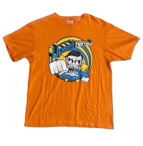 PUNKDRUNKERS パンクドランカーズ Upset heroes ! アップセット・ヒーローズ ! Tシャツ アイツ オレンジ サイズL [f6-0014]