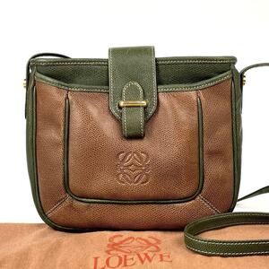 極美品●LOEWE ロエベ ショルダーバッグ アナグラム ロゴ ゴールド金具 ベルト 斜め掛け シボ革 レザー 茶色 ブラウン カーキ 男女兼用