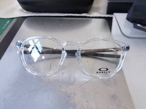 OAKLEY オークリー PITCHMAN R 超かっこいい ボストン 眼鏡フレーム OX8105-0350 Polished Clear