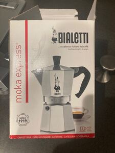 BIALETTI (ビアレッティ) Bialetti モカエキスプレス 4カップ用 直火式 ( コーヒーメーカー エスプレッソメーカー マキネッタ )