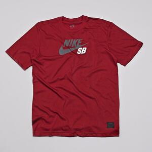 新品タグ付き Lサイズ チームレッド 2014SUMMERモデル ナイキ NIKE SB アイコンロゴ DRI-FIT Ｔシャツ デッドストック