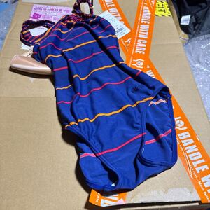 大幅値引歓迎【新品未使用】競泳 競泳水着 学生服 制服 スクール水着 衣料品店 スポーツウェア スイミングスクール M サイズ