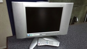 SHARP 液晶カラーテレビ　LC-13B1-S　中古　