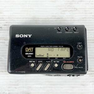 《現状品》SONY/ソニー/TCD-D8/DAT/WALKMAN/ウォークマン/デジタル オーディオ テープレコーダー/EK06E24GD004
