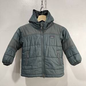 ☆送料無料☆Patagonia☆パタゴニア☆子供用ダスパーカー☆KIDS XXS（3−４）☆グレー☆H22