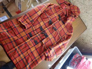 ダッフルコート　NO.03 burberry BURBERRY バーバリー　LONDON NC-847 11L 1000毛 モミジ色　英国製　ENGLAND　薄手 稀少