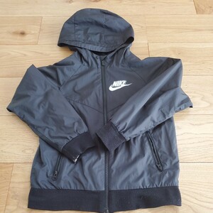 NIKE　ウインドブレーカー