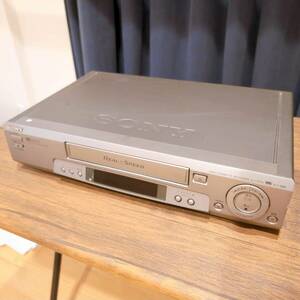 ジャンク　SONY　SLV-R100 VHS ビデオデッキ