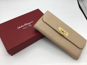 9515■Salvatore Ferragamo フェラガモ JL-22 C225 ガンチーニ レザー 長財布 ウォレット ブラウン系 ブランド