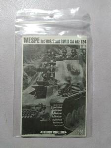 【SHOW MODELLING/独陸軍】090 1/35 WESPE leFH18/2aufGWⅡSdkfZ124 ヴェスペ 10.5cmleFH18榴弾砲搭載Ⅱ号戦車 砲弾ケース,他【曲げ有り】