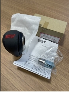 【スバル純正新品】ステラ STI R1 R2 シフトノブ AT用 STIロゴ入り 黒革 RJ1 RJ2 RC1 RC2 RN1 RN2 セレクトレバー シフトレバー