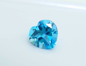 極美品！　ブルートパーズ　1.40ct ルース（LA-6714）