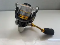 DAIWA　ダイワ　REVROS2000　リール