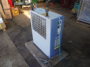 せ★2555▼ ORION オリオン 冷凍式 エアードライヤー AIR DRYER RAX-9SE 三相200v 50/60Hz 歯科技工 ブラスト 塗装