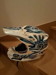 SHOEI ショウエイ　VFX サイズL 中古