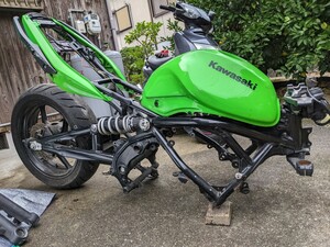 ニンジャ400 ER400B レストアベース 神戸市