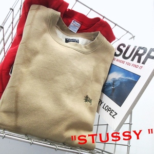 【STUSSY ステューシー】ワンポイント ロゴ 裏起毛 スウェット トレーナー ベージュ Lサイズ!!