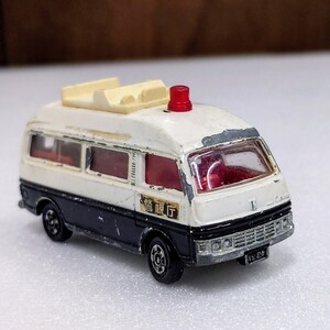 トミカ 日産 キャラバン パトカー No.3 日本製 絶版 廃盤 希少品 tomica NISSAN CARAVAN S=1/67 MADE IN JAPAN