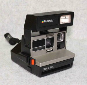 [iS487]美品　カメラ Polaroid Spirit 600 ポラロイド　スピリット　ストロボ付き　イギリス製　UNITED KINGDOM 取説　箱付き　 camera　