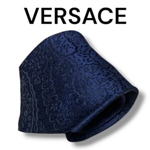 【美品】VERSACE ヴェルサーチ ネクタイ ハイブランド イタリア製 シルク シルク100% ネイビー 総柄 メデューサ