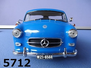 ■FK-5712◆ Mercedes Benz 1954　 Renntransporter /CMC ミニカー 1/18　トランスポーター　20240705