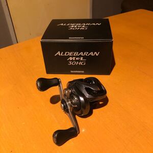 美品アルデバランMGL 30 HG RIGHT 右ハンドル シマノ SHIMANO