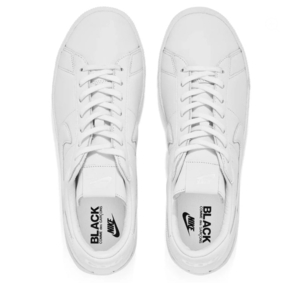 BLACK COMME des GARCONS NIKE TENNIS CLASSIC SP White コムデギャルソン ナイキ テニス クラシック スニーカー 白