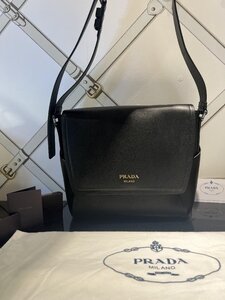 ■【美品】 プラダ Prada ショルダー斜め掛けバッグ メンズ ブラック