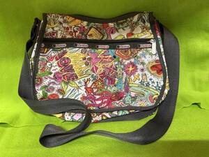 LeSportsac ショルダーバッグ　8