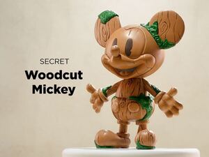 popmart DISNEY 100th Anniversary Mickey Ever-Curious シリーズ secert Woodcut Mickey