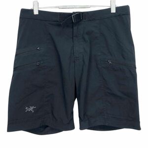 ARC‘TERYX アークテリクス　メンズ　ブラック　ワンポイント　ショートパンツ　ハーフパンツ ボトムス　32表記