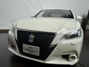 1/18 Samurai TOYOTA CROWN ATHLETE HYBRID トヨタ クラウン アスリート ハイブリッド 