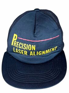 ●●vintage SIGNATURE PRECISION LASER ALIGNMENT メッシュ トラッカーキャップ 黒ブラック●●