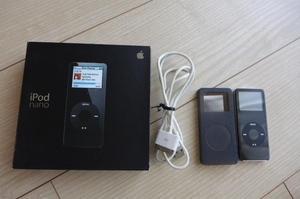 即決 送料無料 動作良好 初代 iPod nano 4GB ブラック PA107J/A black 黒 箱から備品など勢揃い