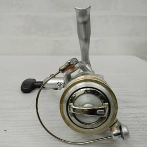 Daiwa WORLD SPIN 2500　スピニングリール　釣具　ダイワ　ワールドスピン2500　ジャンク