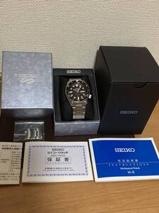 美品！セイコー SEIKO 5スポーツ デイデイト 自動巻 黒文字盤 黒ベゼル seiko5 ダイバース オートマティック