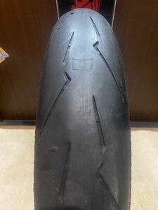 中古MCタイヤ 2023年製造 PIRELLI DIABLO SUPERCORSA V4 SC1 120/70R17 ピレリ ディアブロ スーパーコルサ 120 70 17 2623 K5660