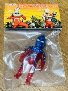 MAX TOY マックストイ MAXTOY ウルトラセブン クリアレッド×メタリックブルー 新品未開封 ミニソフビ One up.