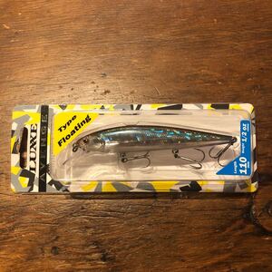 【未使用品】LUXE AVENGE MINNOW 110Ｆ　ラグゼ　アベンジミノー　フローティング　ミノープラグ