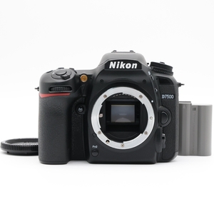 ＜ほぼ新品＞ニコン Nikon D7500 ボディ シャッター数3573枚