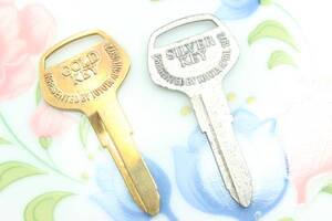 レア/美品■TOYOTA MOTOR トヨタ 豊田 1972年 GOLD KEY SILVER KEY 車 鍵 カギ ゴールド シルバー K１０ 純銀 刻印あり 管理1707