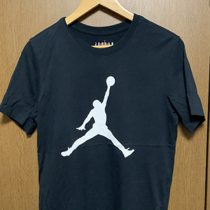 S NIKE AIR JORDAN｜ナイキ 半袖Tシャツ ブラック プリント エアジョーダン