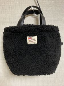 新品　もこもこ　ハンドバッグ 