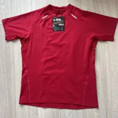 新品タグ付　クルーネックTシャツ　アカ　L