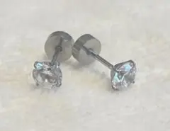 J.aey 医療用 純チタン ピアス　高級CZ5mm