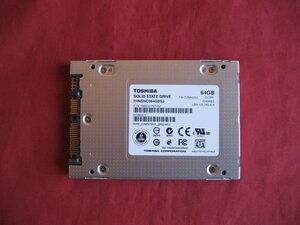 送料無料◆東芝◆MLC◆THNSNC064GBSJ◆使用123時間◆64GB◆厚さ9.5mm◆