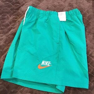 NIKE ナイキ　　ハーフパンツ 