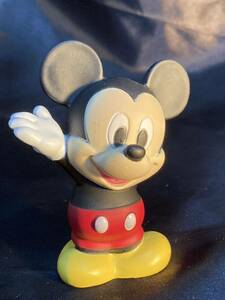 ミッキーマウス フィギュア！　7cmサイズ　ディズニーキャラ ミッキーマウス　おもちゃ