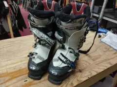 27/27.5 Salomon Mission LX